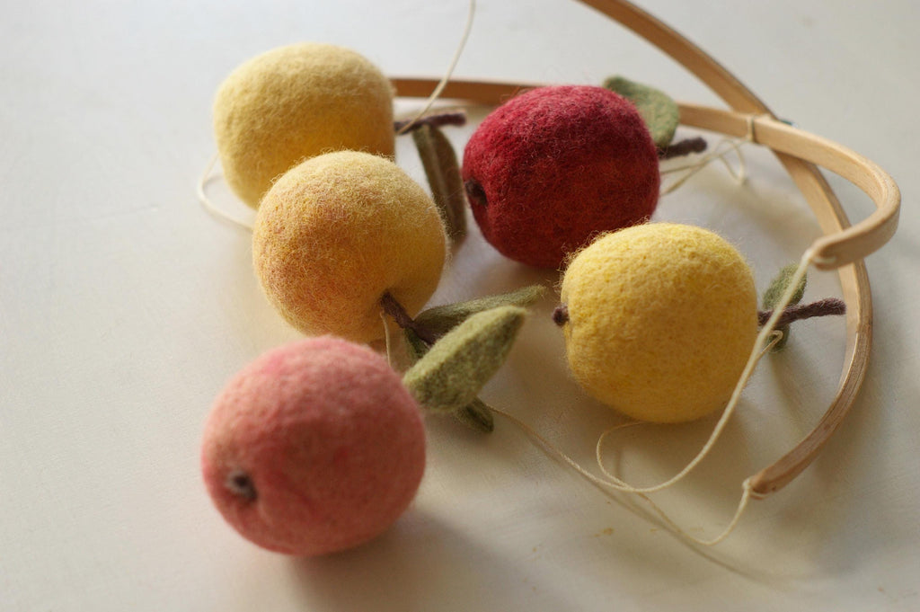 Felt Apple Baby Mobile – Garden & Autumn Nursery Mobile
